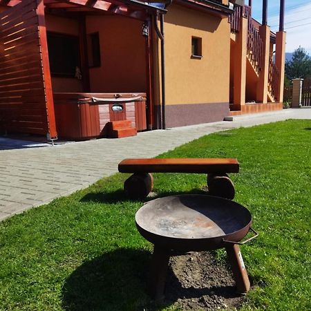 Ubytovani Pod Statkem Ticha Bagian luar foto
